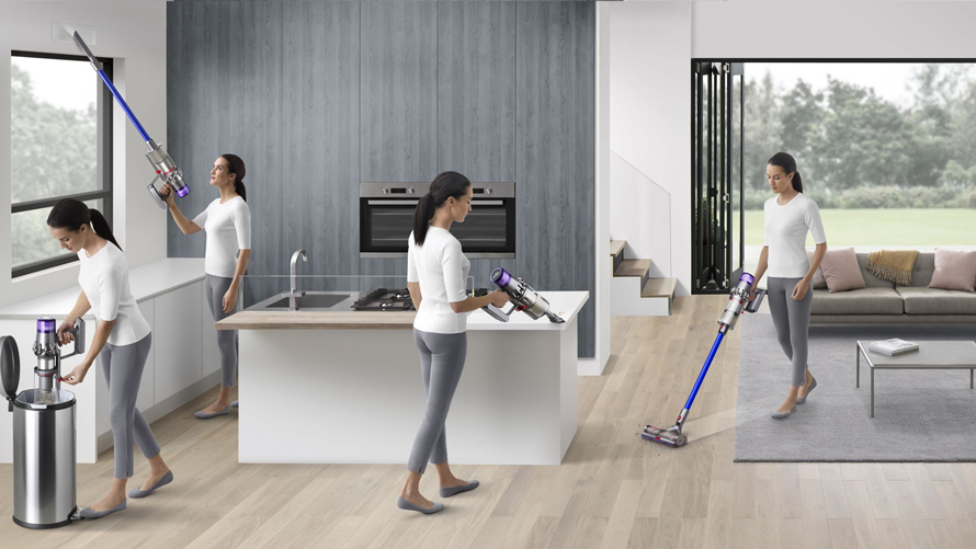 Dyson V11 Absolute Extra – upratovanie aj nad hlavou