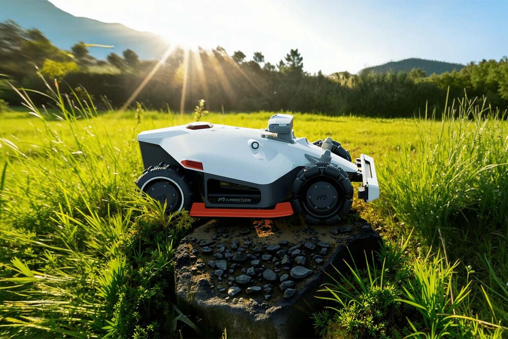 Robotická kosačka Mammotion LUBA 2 AWD 5000x - tichá prevádzka
