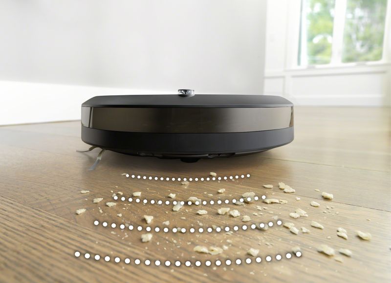 iRobot Roomba i5 - Vyhľadáva nečistoty